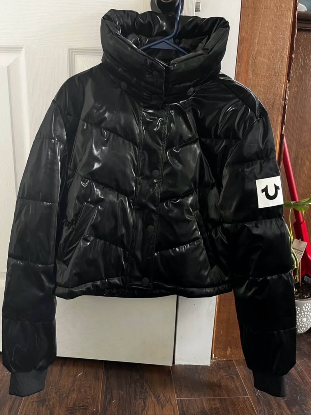Discontinued True Religion cropped black puffer